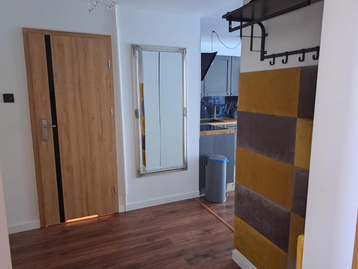 Apartament Karola Apartment Puławy Екстериор снимка